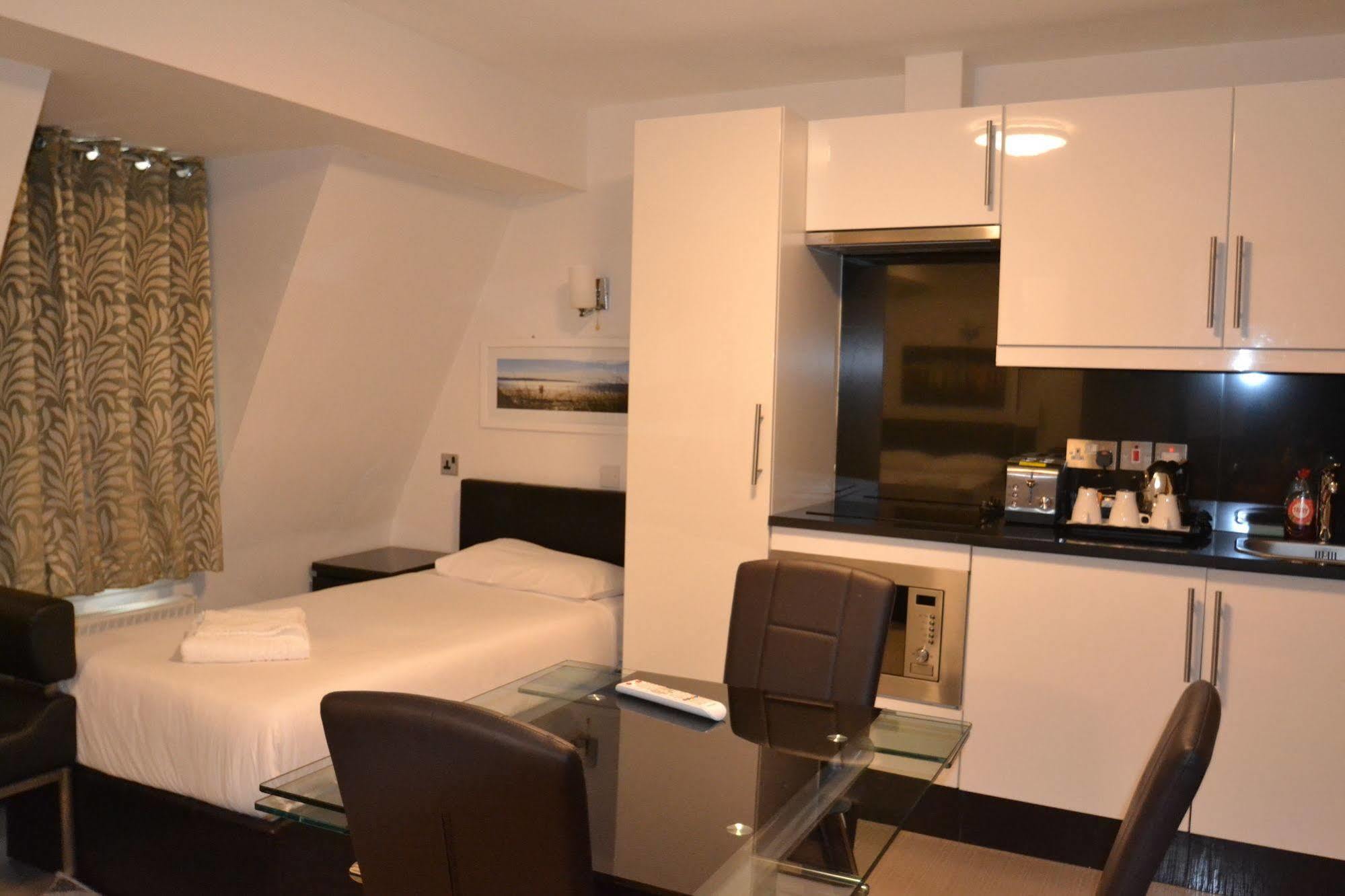Paddington Apartament *